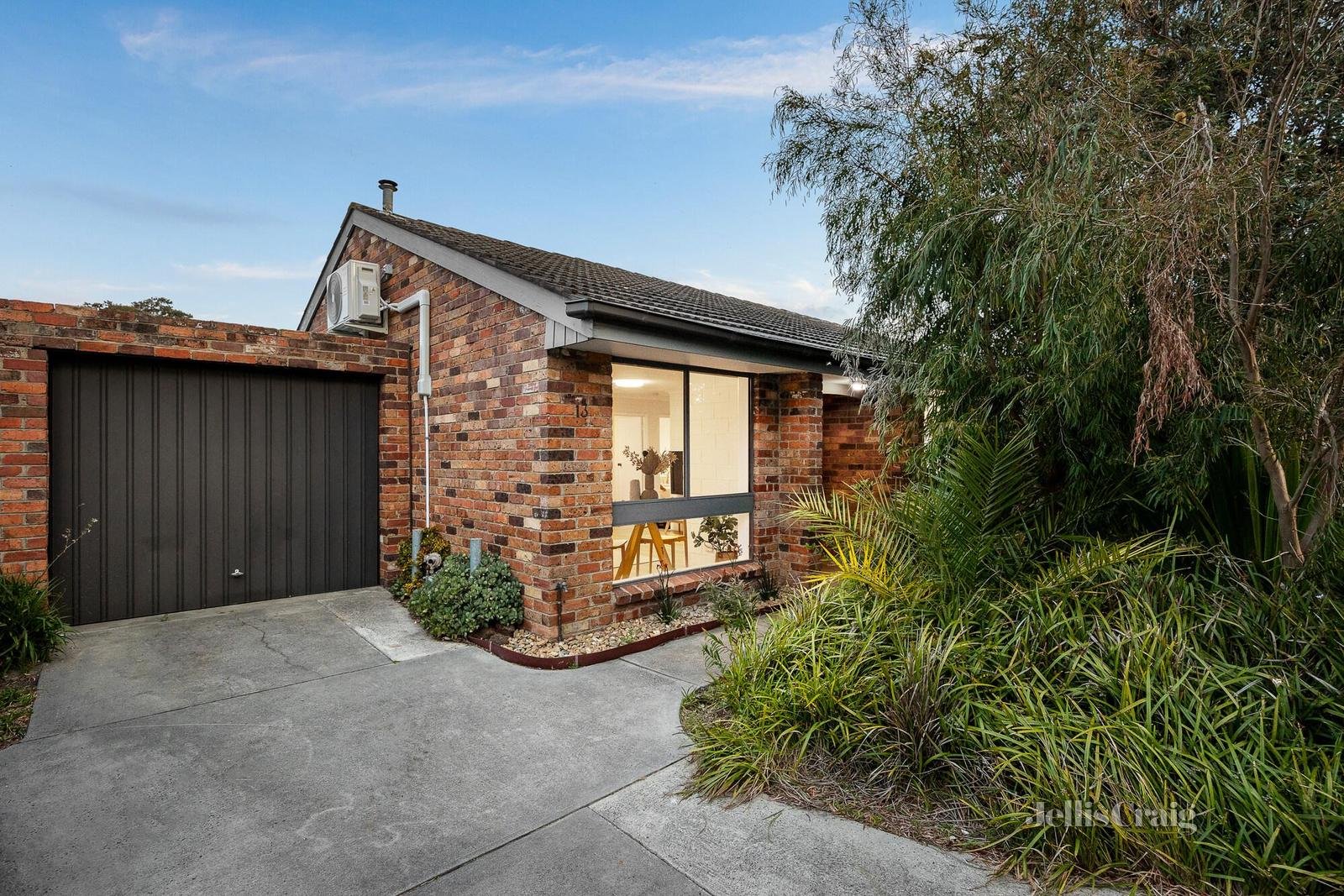 13/28 Florence Street, Mentone image 1