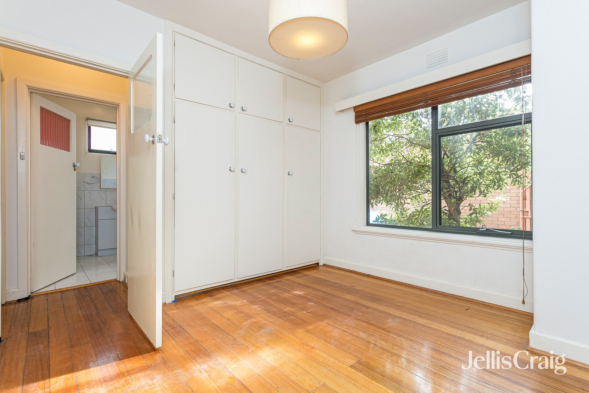 13/29 Spenser Street, St&nbsp;Kilda image 3