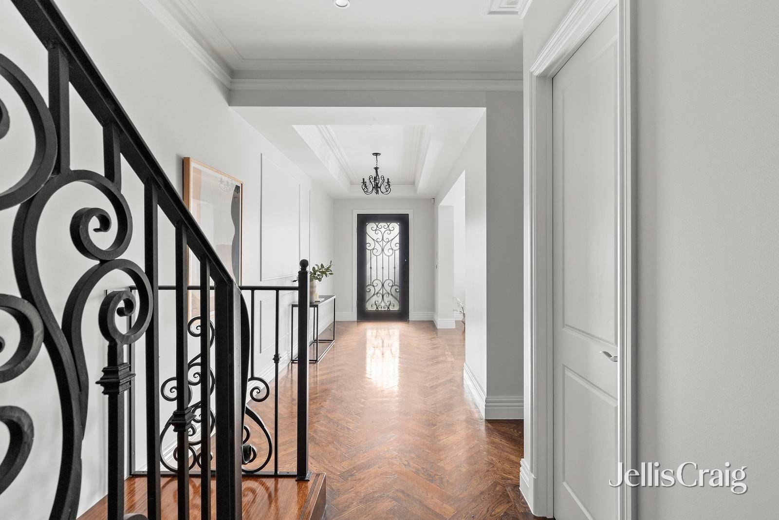 132A Ogilvie Street, Essendon image 2