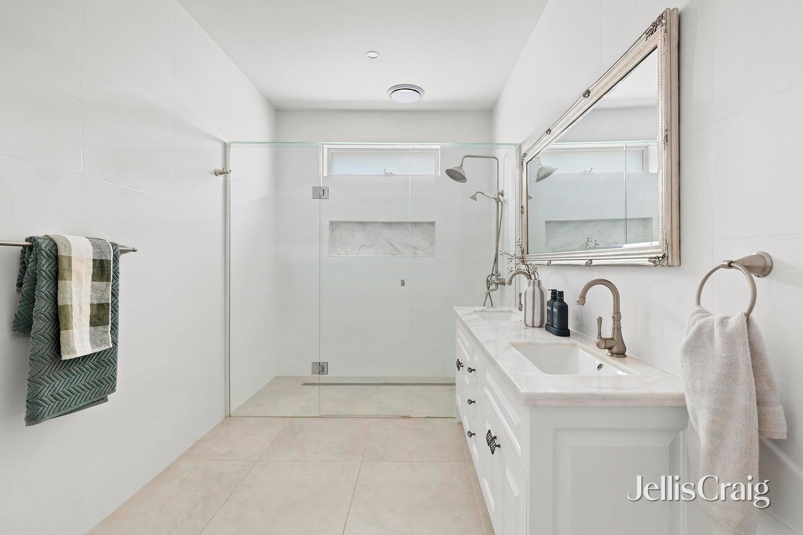 132A Ogilvie Street, Essendon image 13