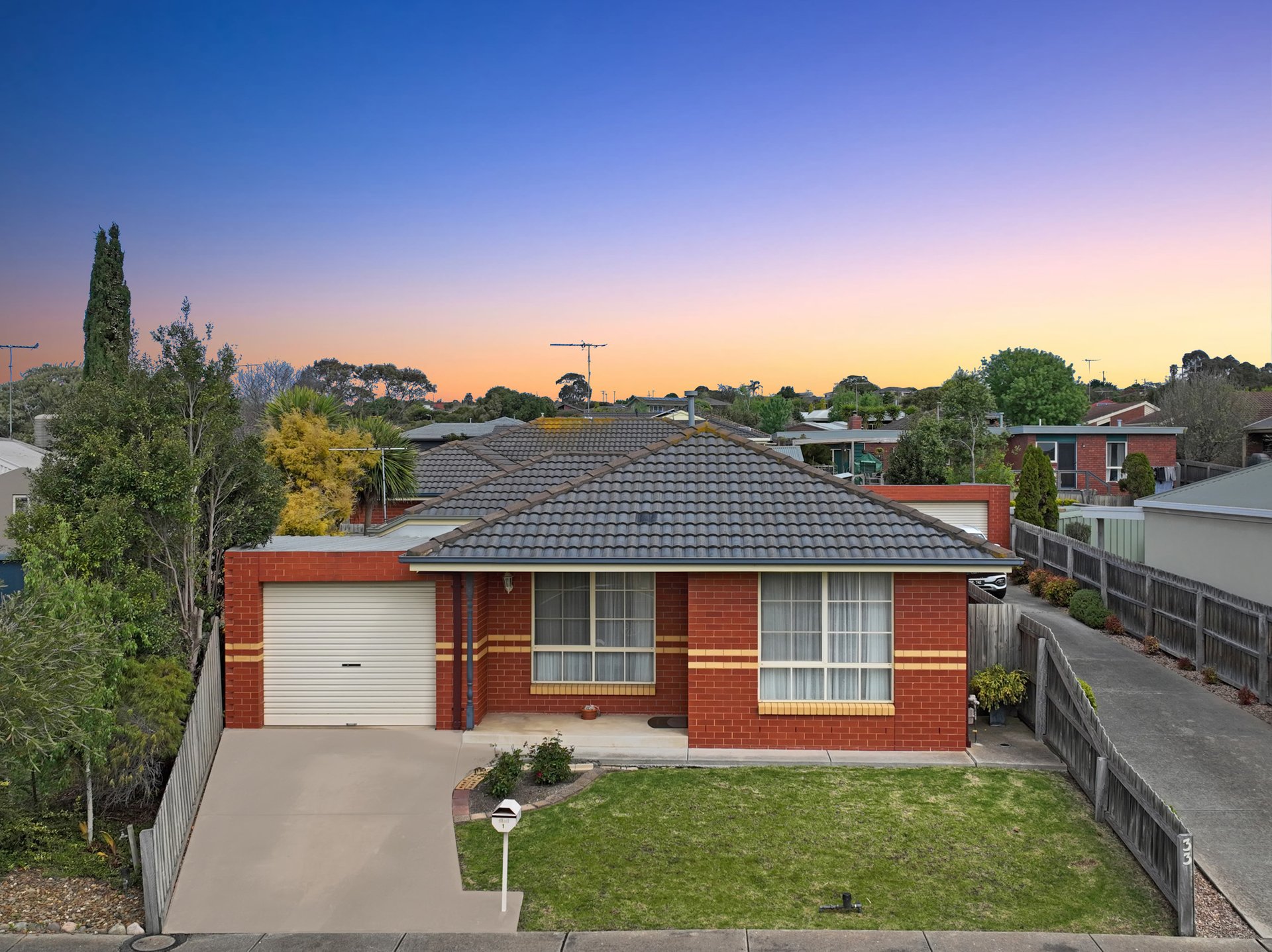 1/33 Amarina Crescent, Grovedale image 11