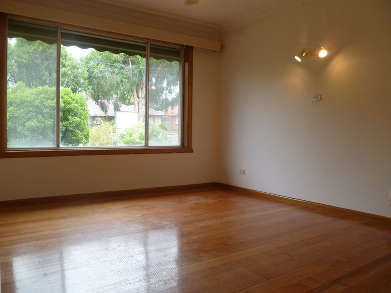 Property Gallery Thumbnail 7
