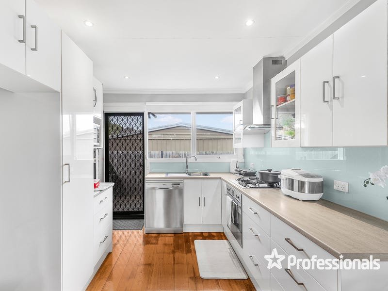 1/33 Begonia Avenue, Bayswater image 2