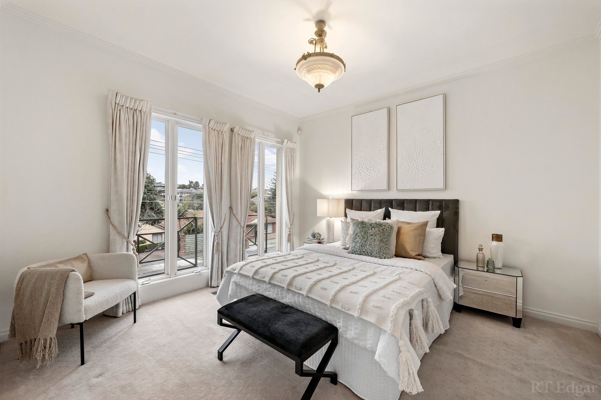 Property Gallery Thumbnail 4