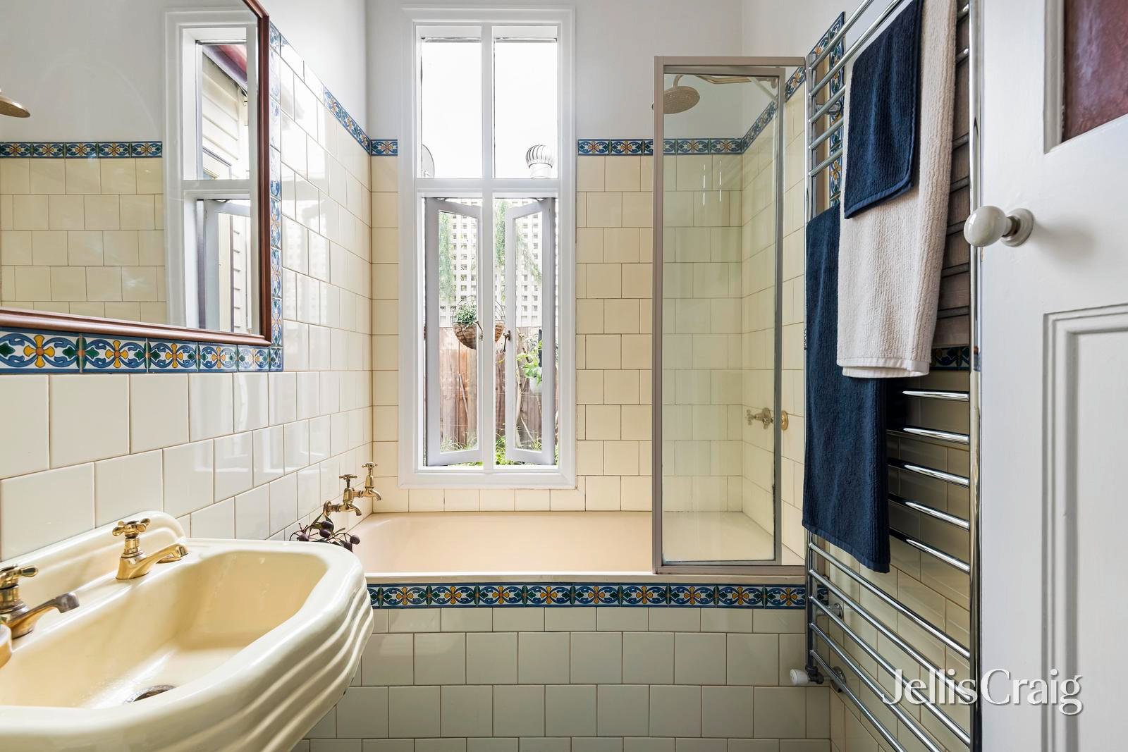 133 Charles Street, Northcote image 21