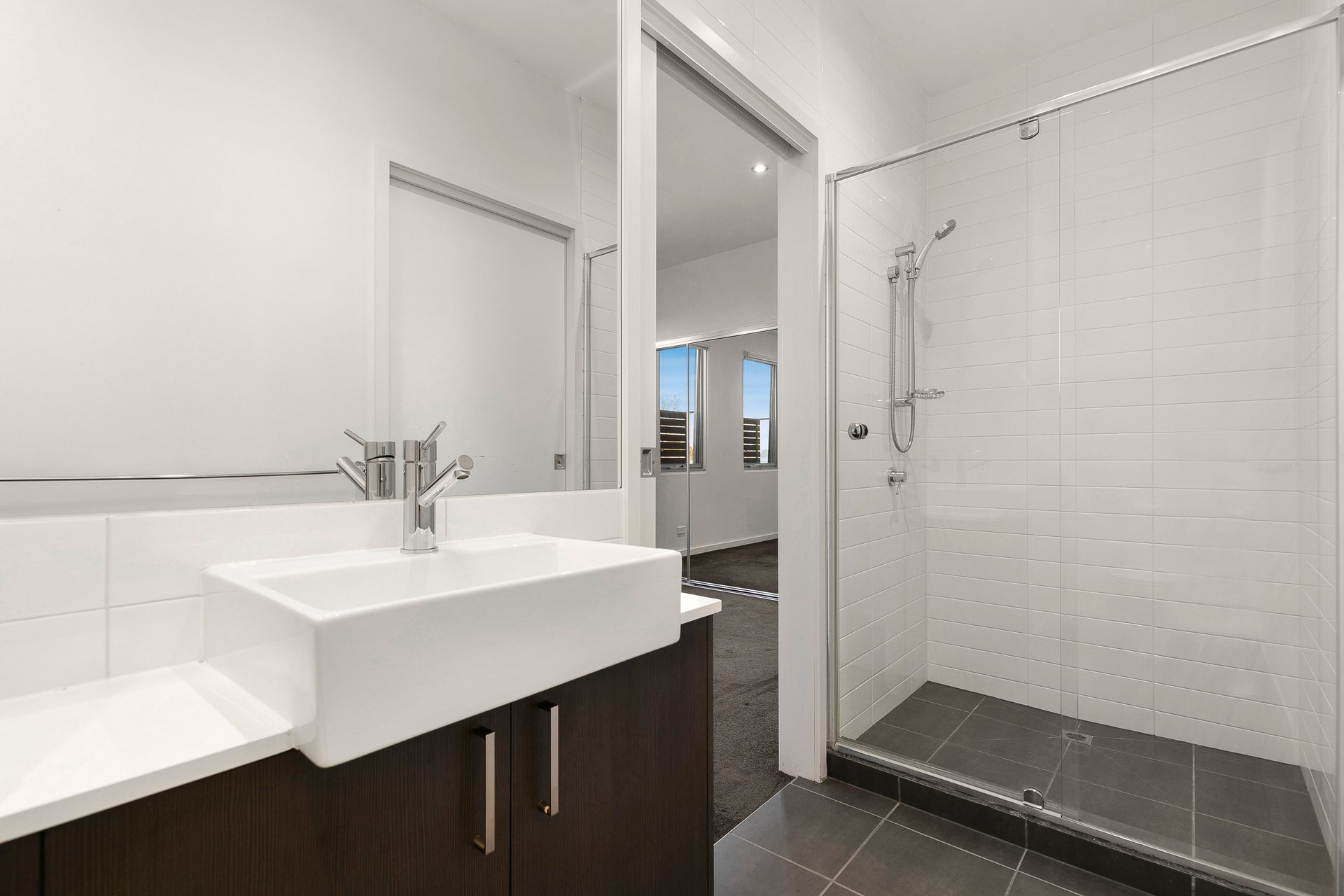 Property Gallery Thumbnail 4
