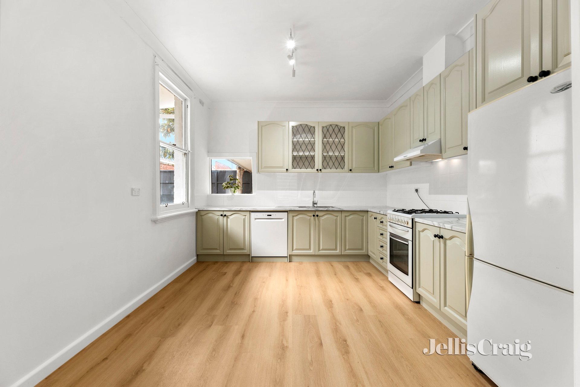 133 Coppin St, Richmond image 3