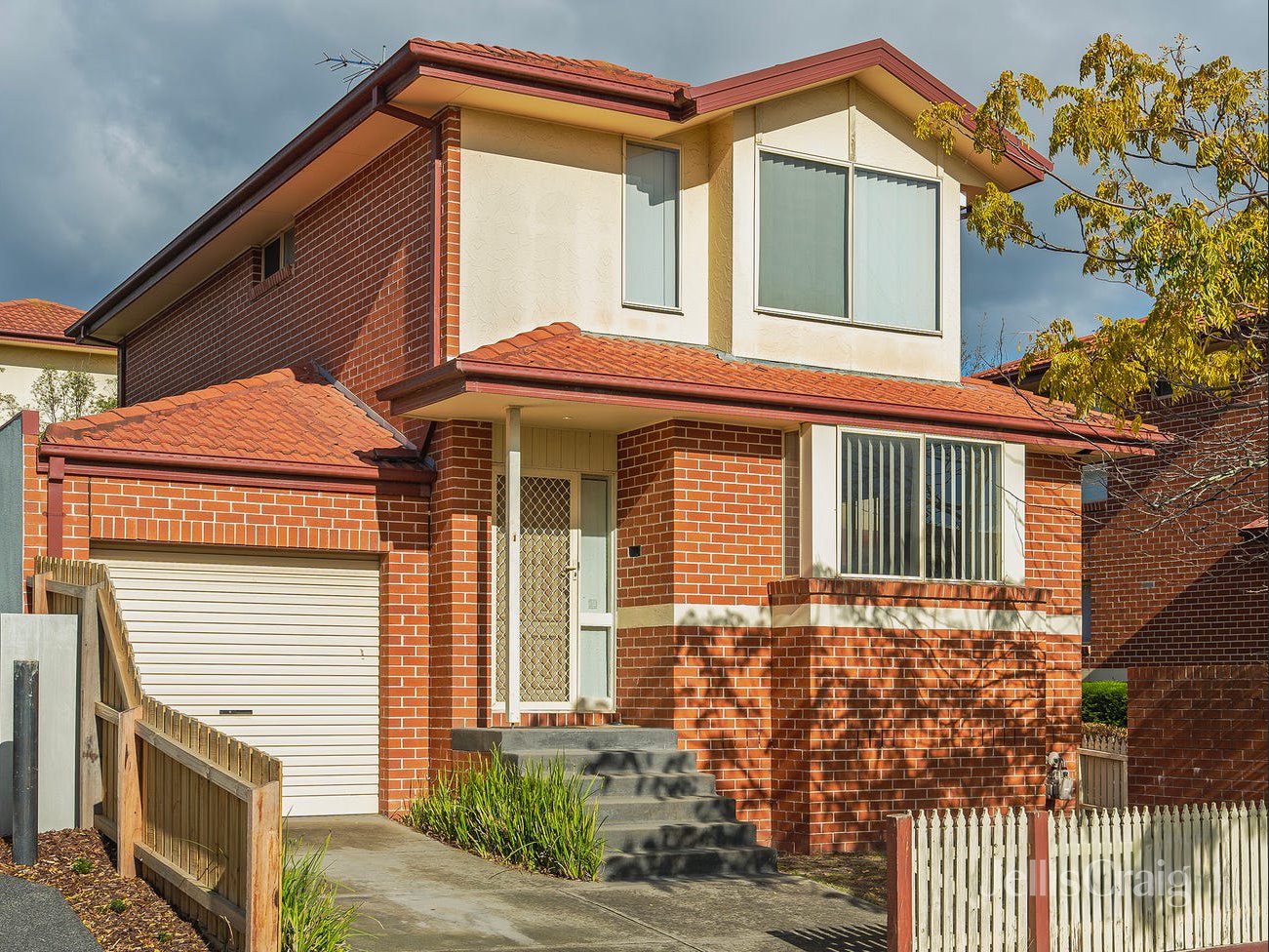 1/33 Haig Street, Heidelberg Heights image 2
