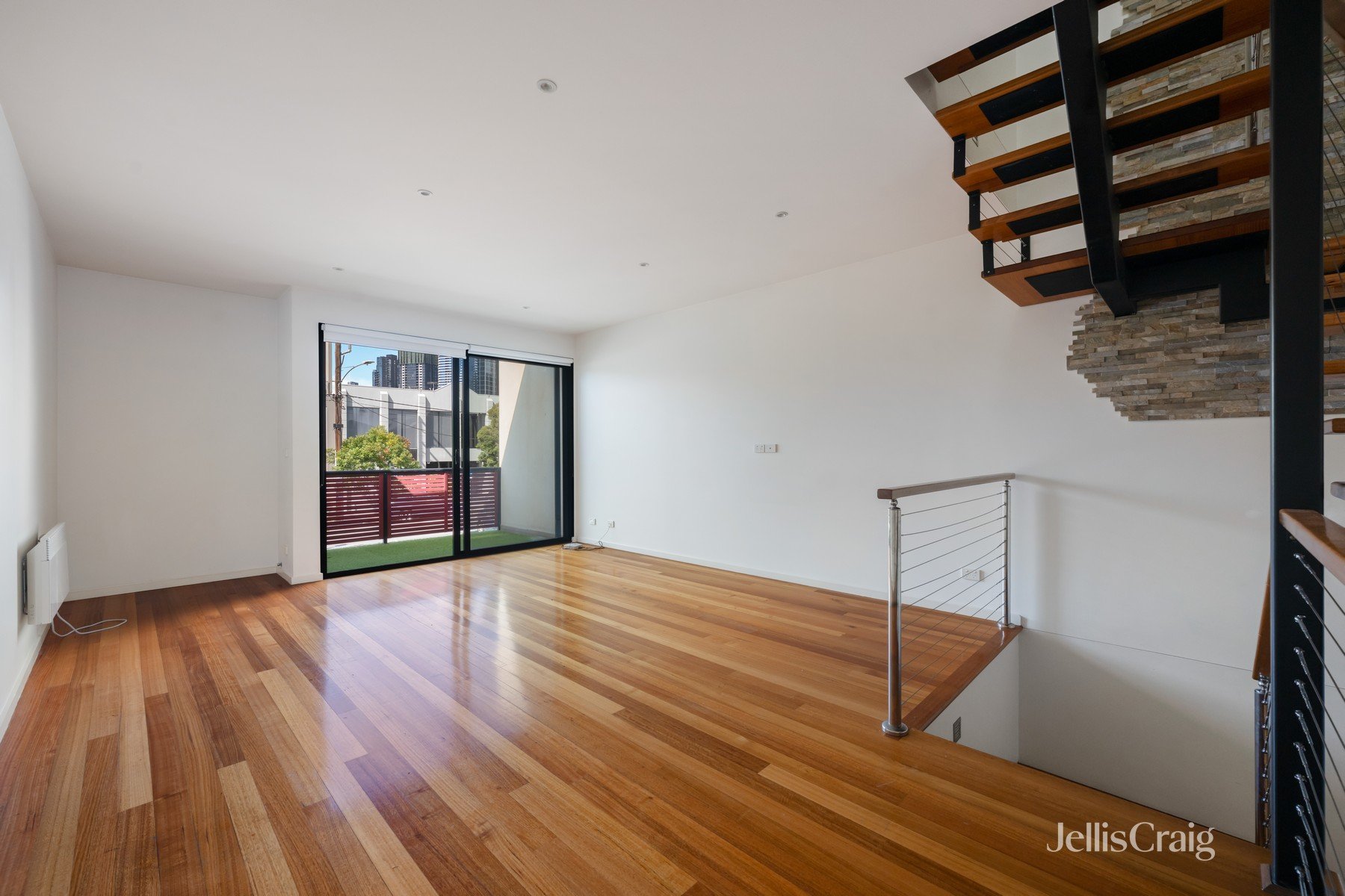 133 Howard Street, North&nbsp;Melbourne image 2