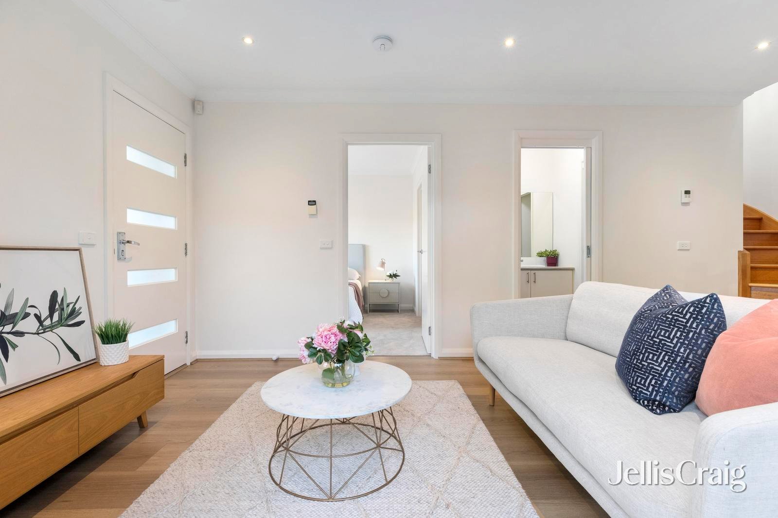 1/33 Kincumber Drive, Glen&nbsp;Waverley image 5