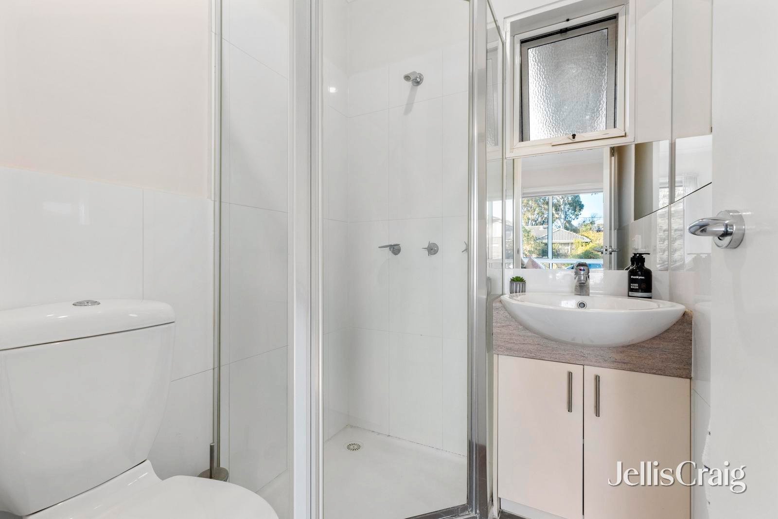 1/33 Kincumber Drive, Glen&nbsp;Waverley image 8