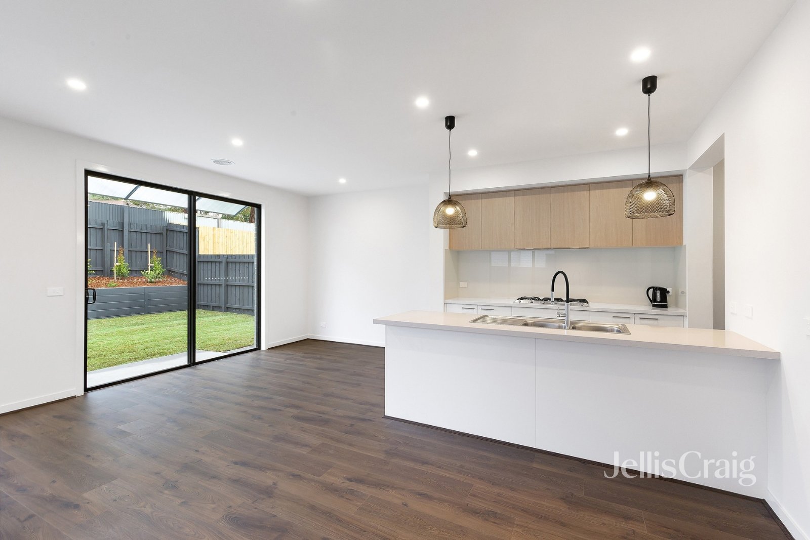 133 Lacebark Drive, St&nbsp;Helena image 3