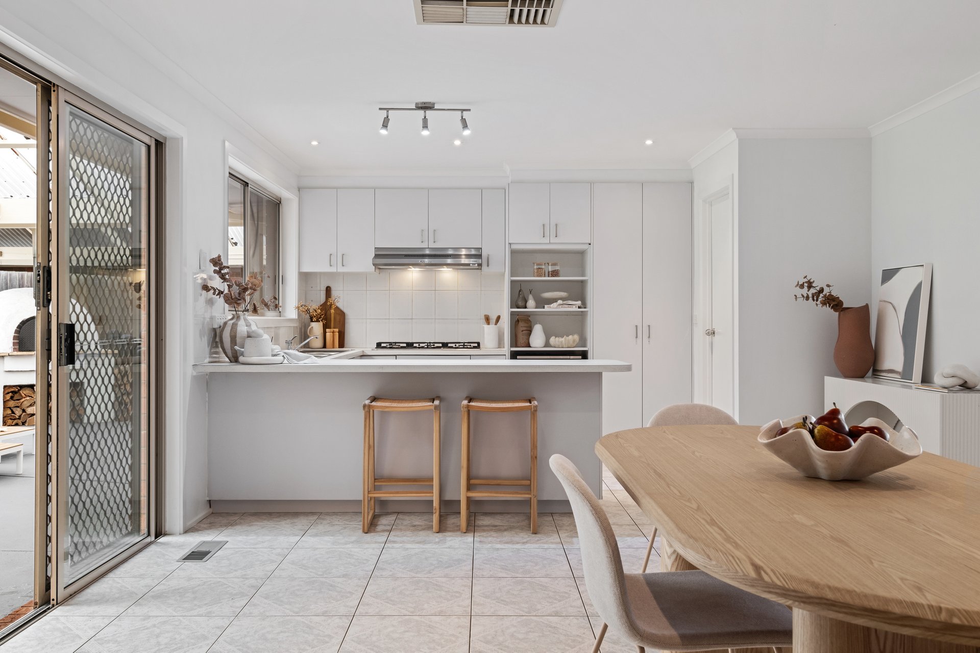 133 Landscape Drive, Mooroolbark image 4