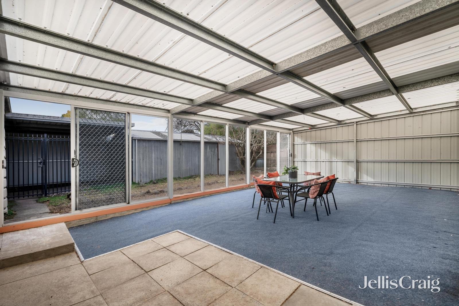 133 Mahoneys Road, Forest Hill image 8