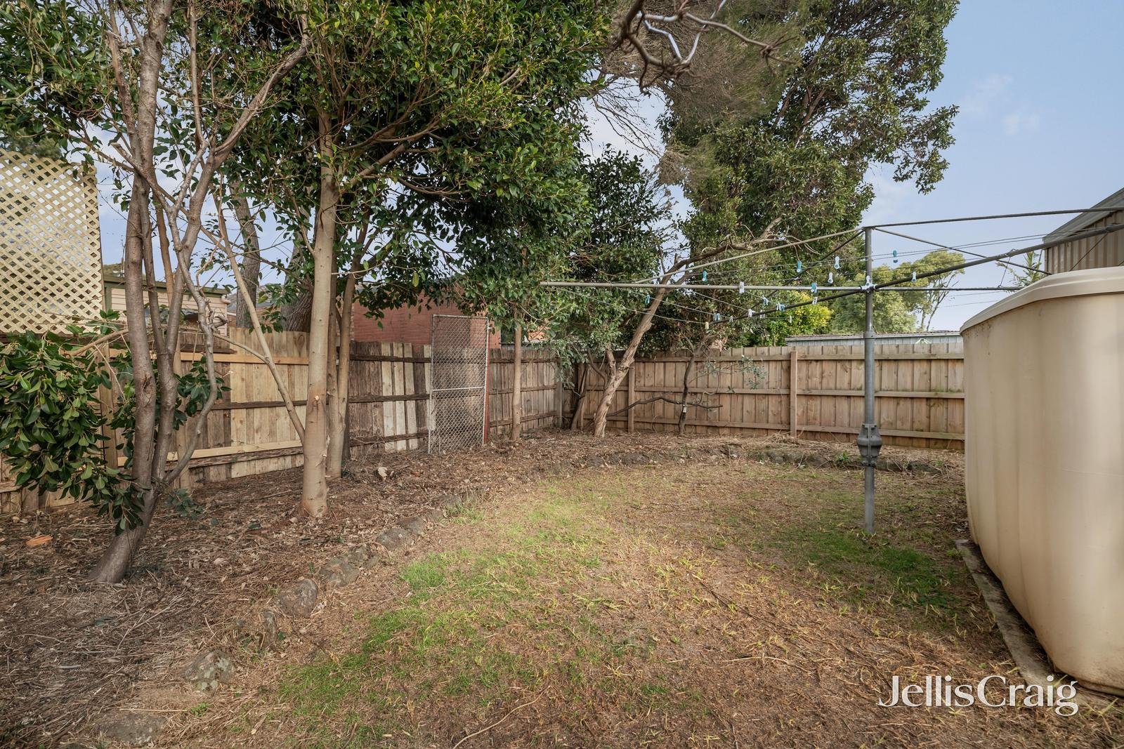 133 Mahoneys Road, Forest Hill image 9