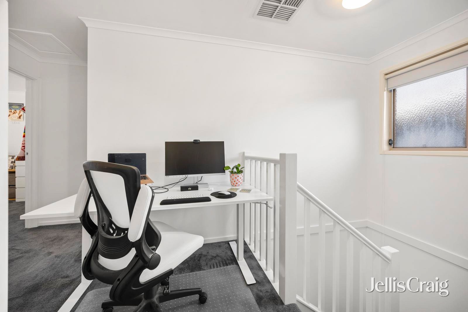 1/33 Orchard Grove, Tyabb image 11