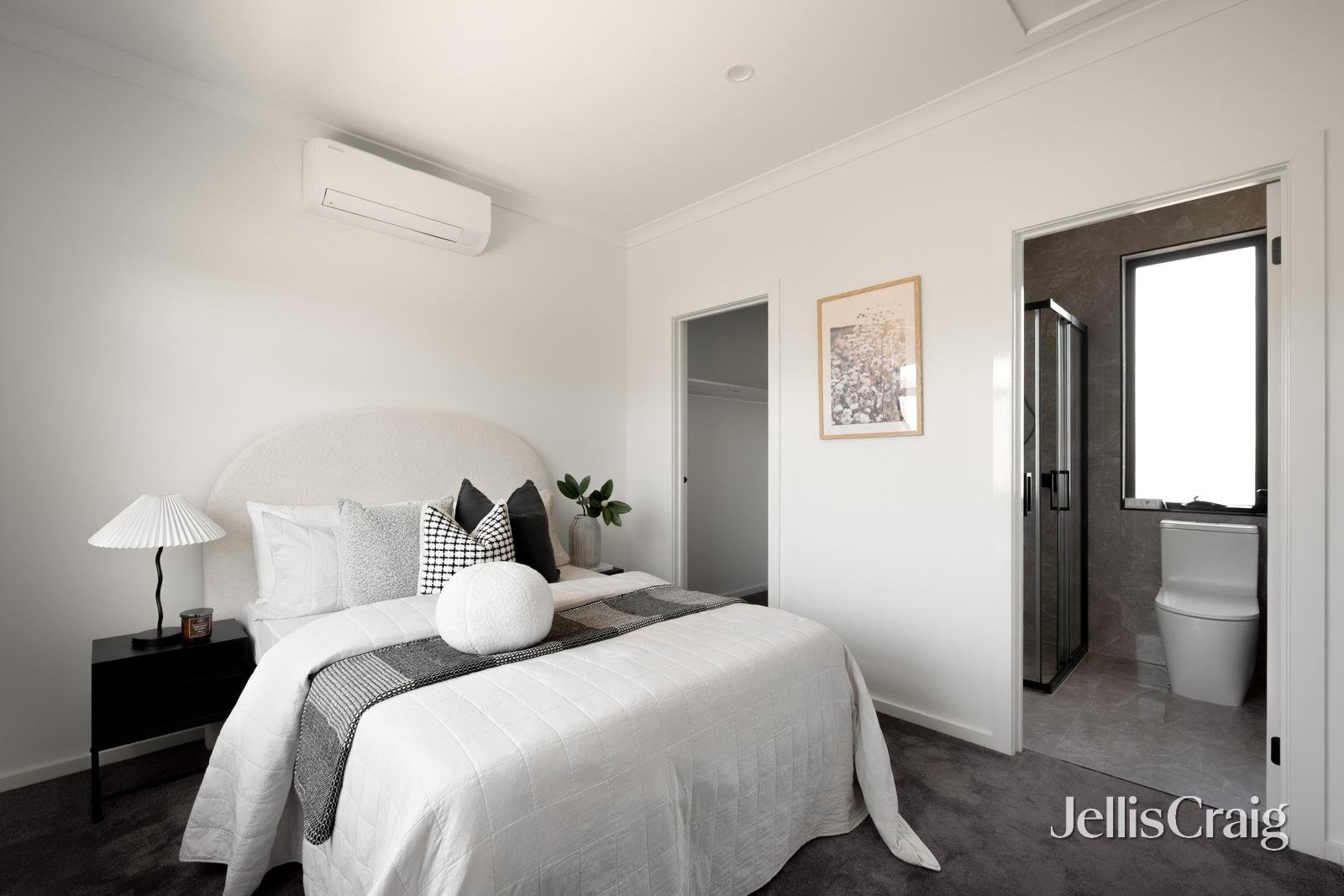 1/33 Palmer Street, Fawkner image 4