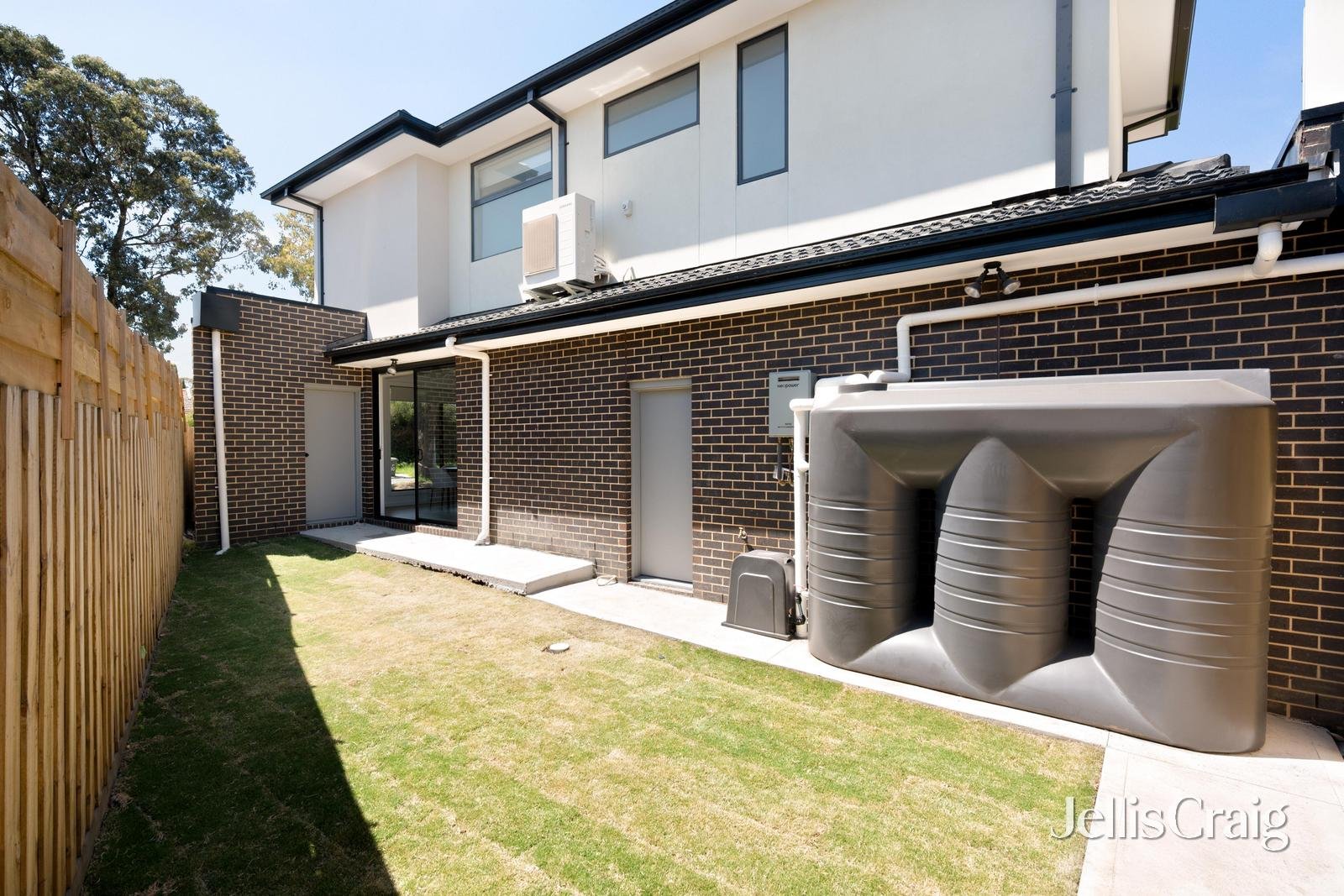 1/33 Palmer Street, Fawkner image 9