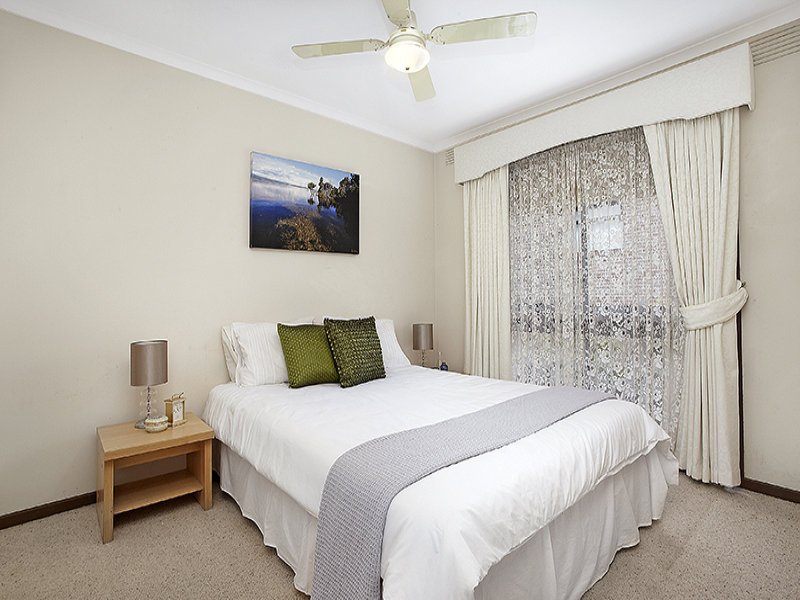 1/33 Shannon Street, Box Hill North image 6
