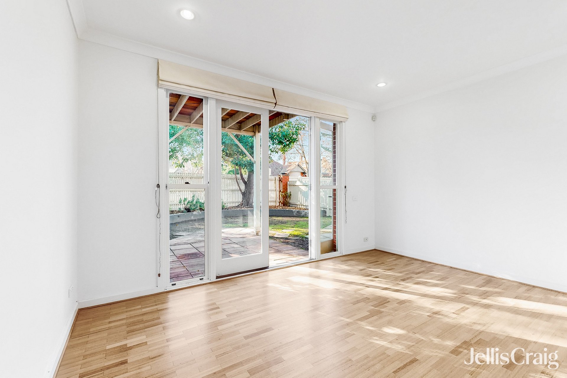 1/33 Tennyson Street, Elwood image 3