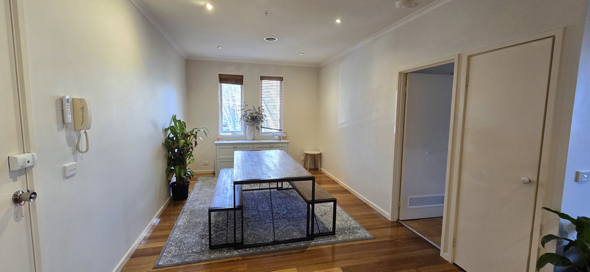 Property Gallery - Main Image