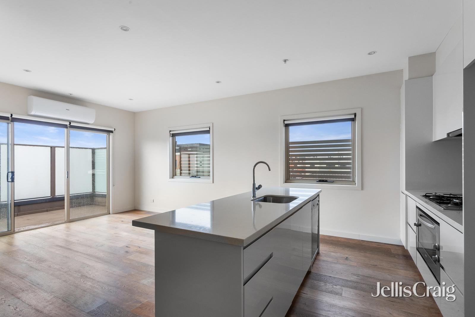 13/314 Neerim Road, Carnegie image 2