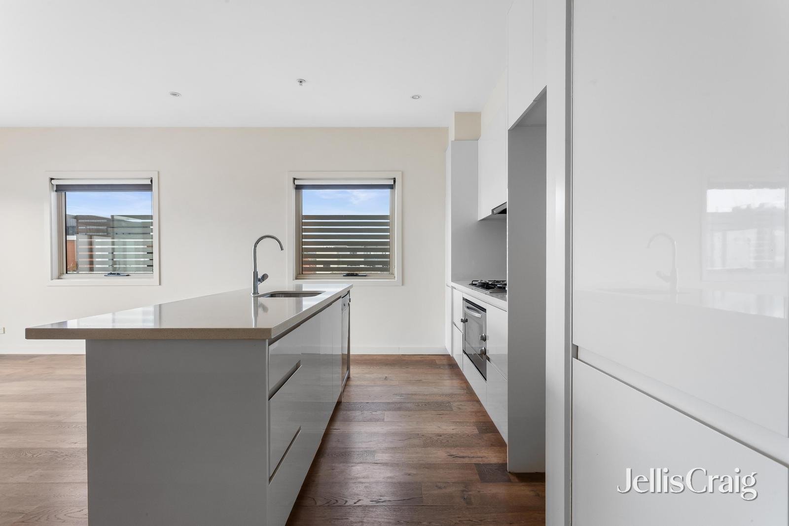 13/314 Neerim Road, Carnegie image 5