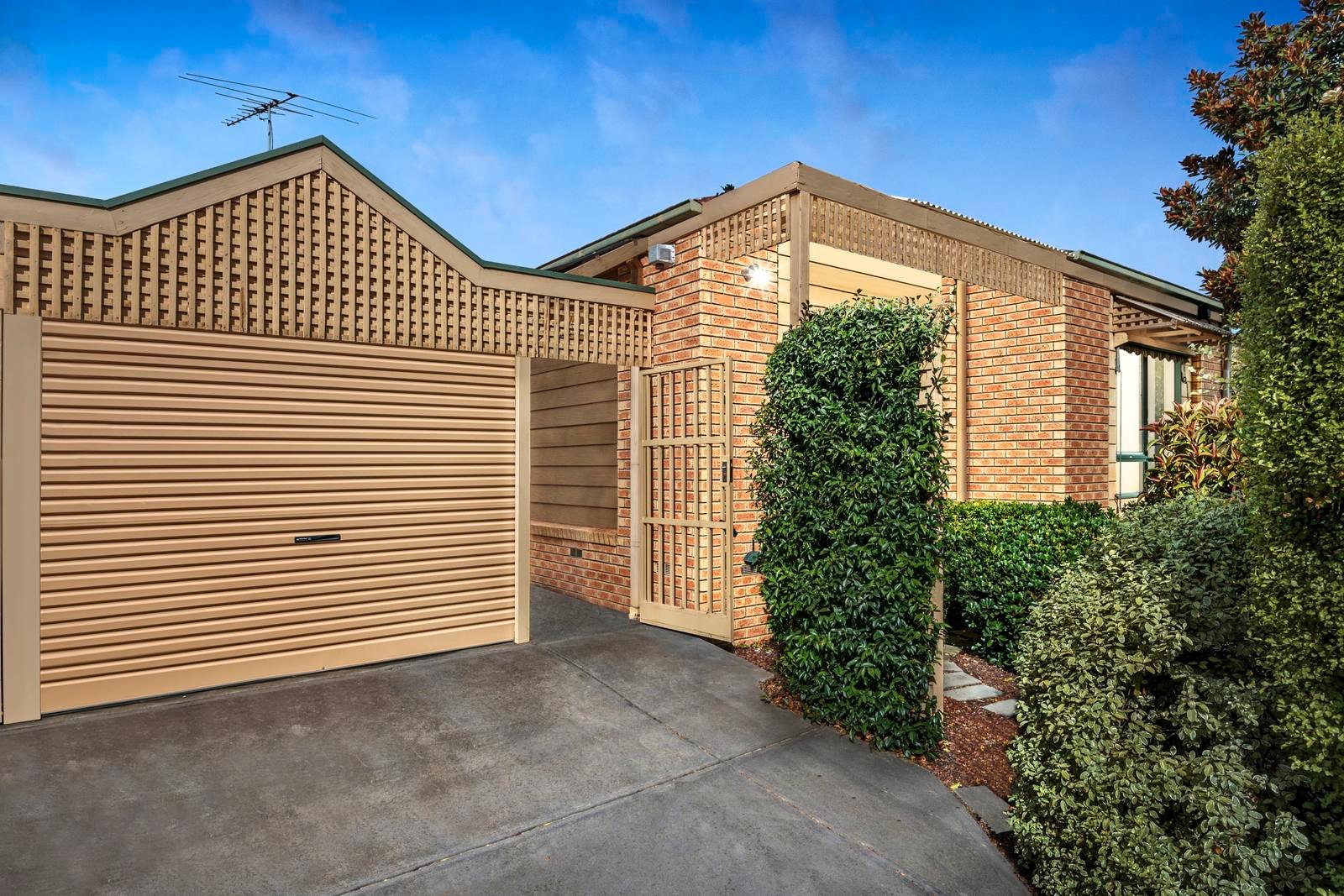 Property Gallery - Main Image