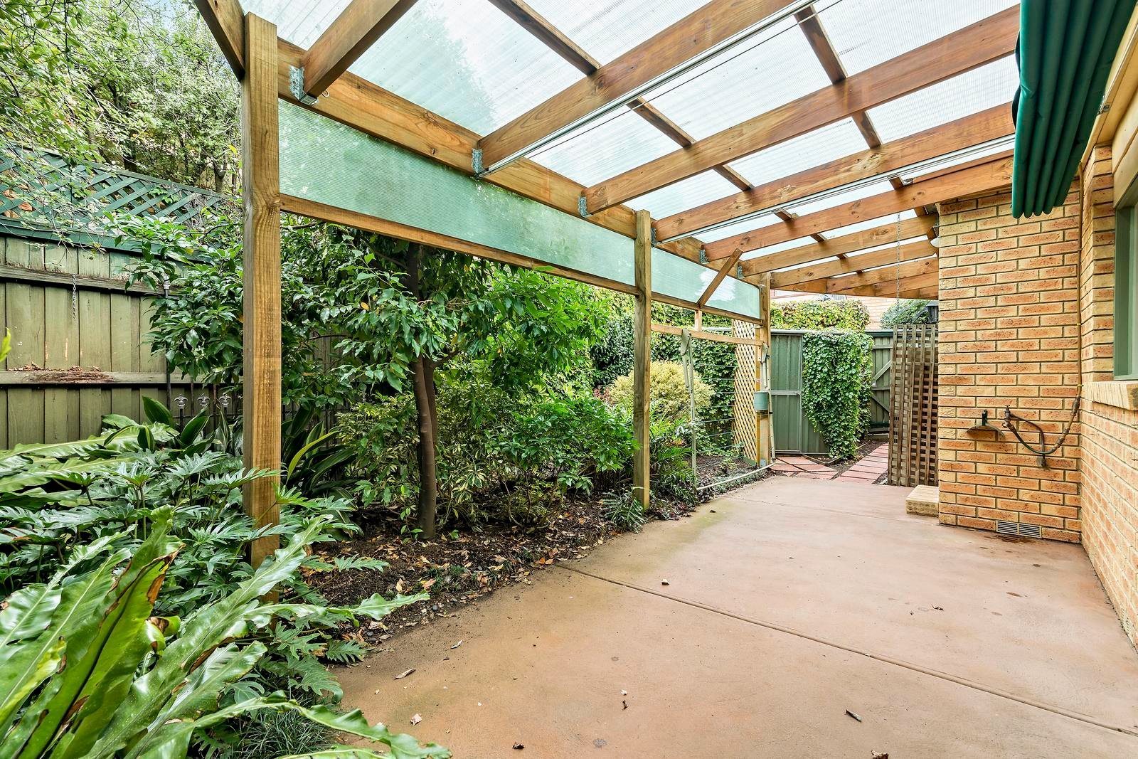 Property Gallery Thumbnail 7