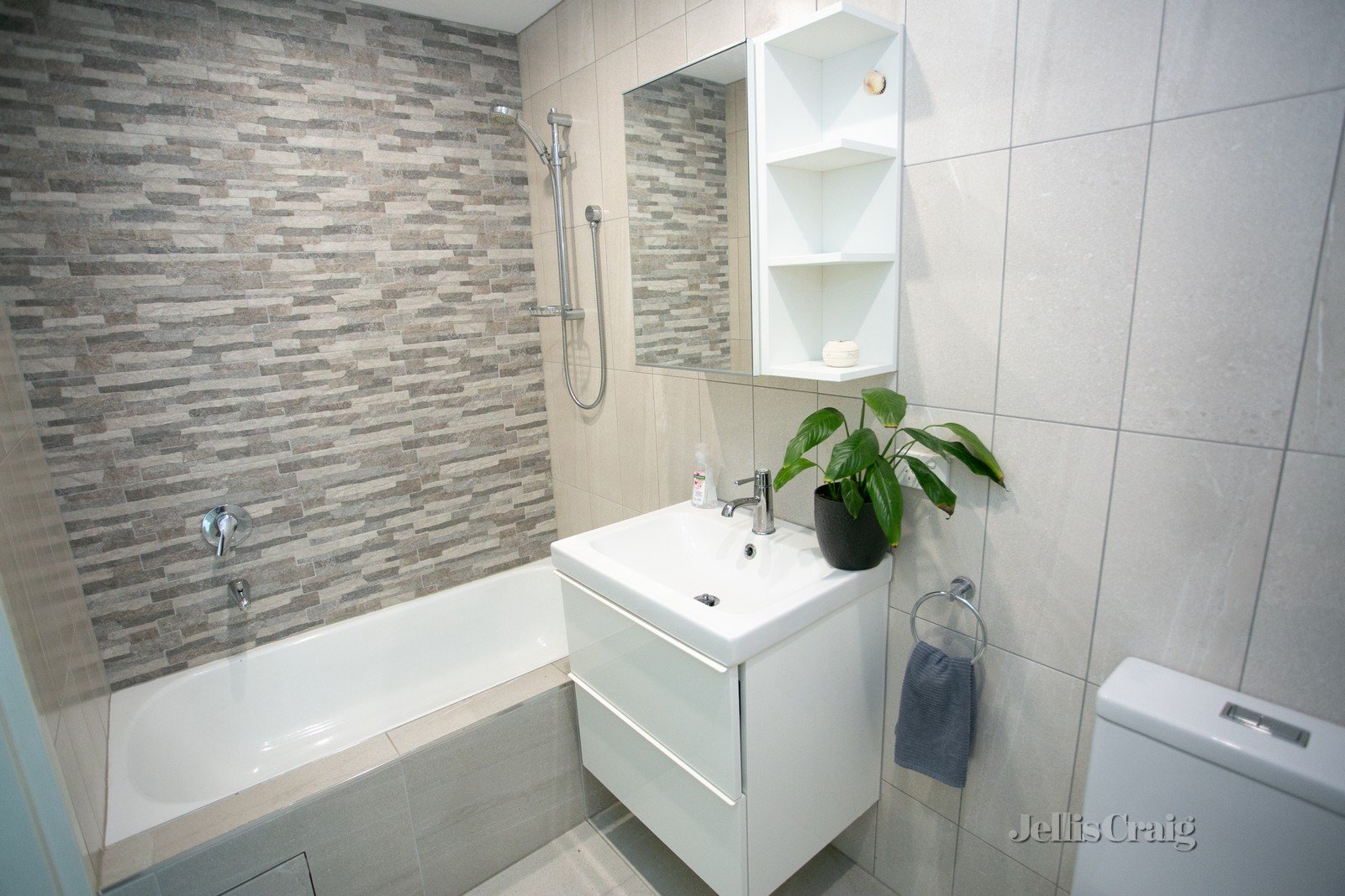 13/39 Nepean Hwy, Elsternwick image 6