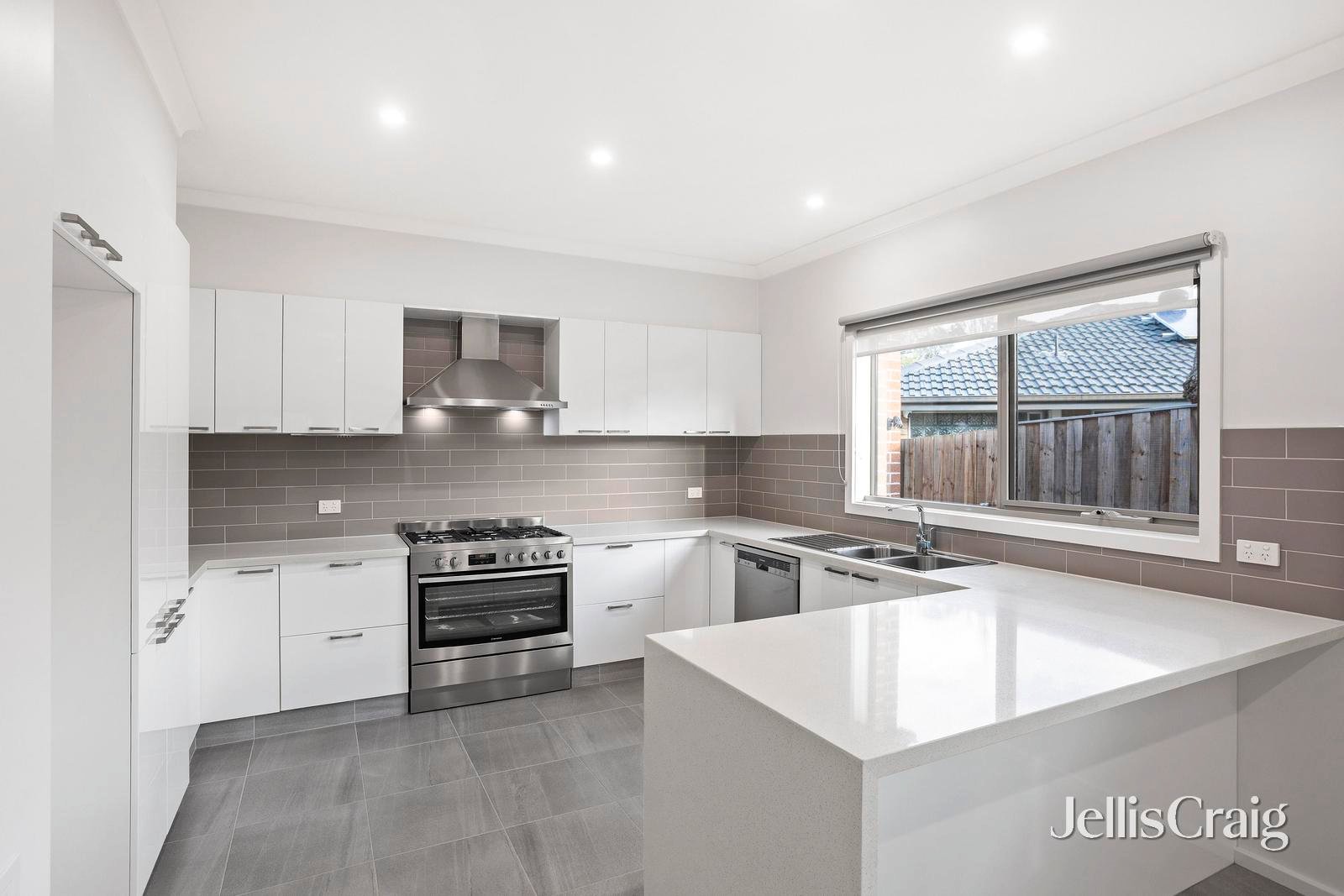 133A Pembroke Road, Mooroolbark image 2