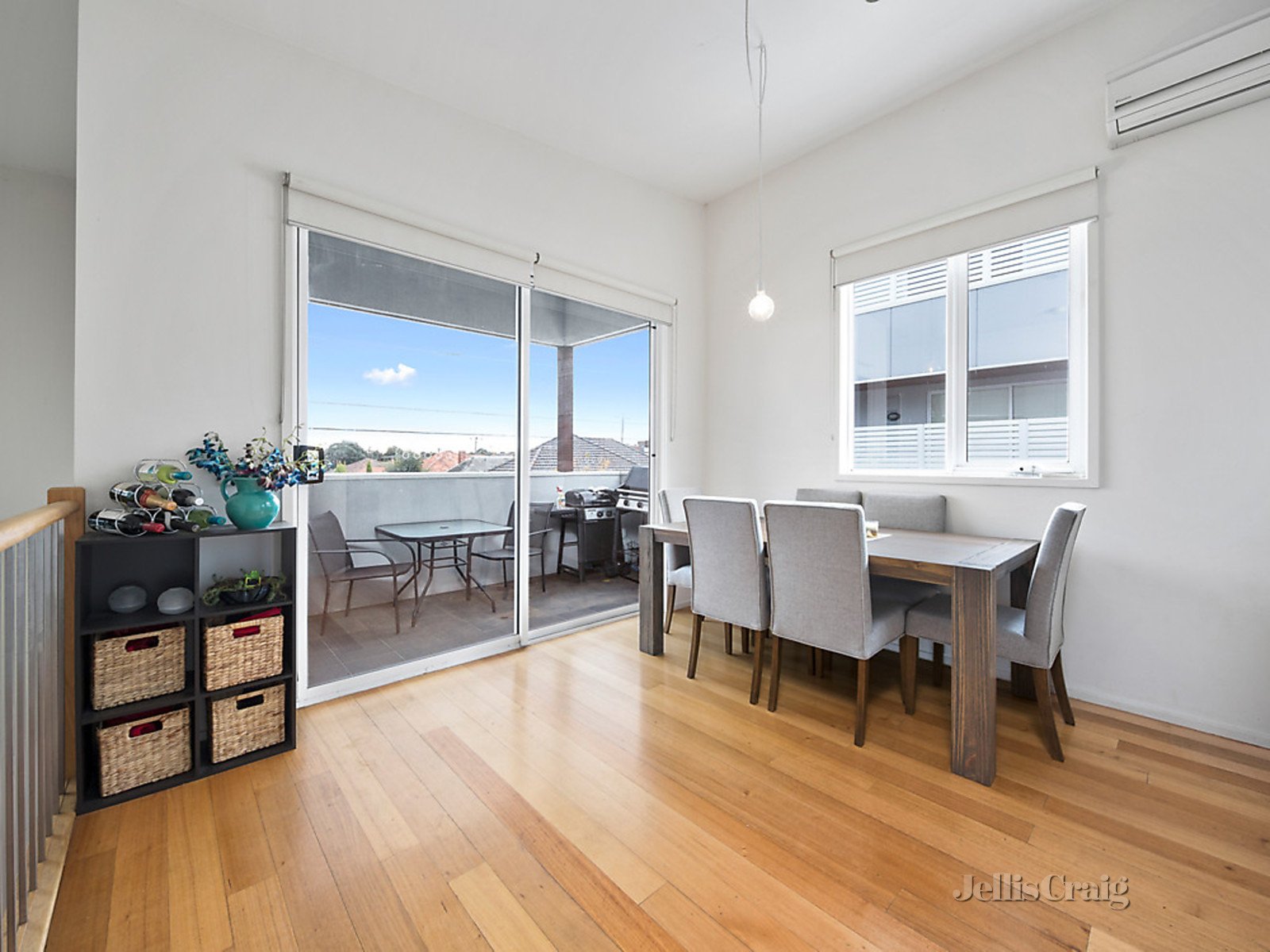 1/34 Boothby Street, Northcote image 4