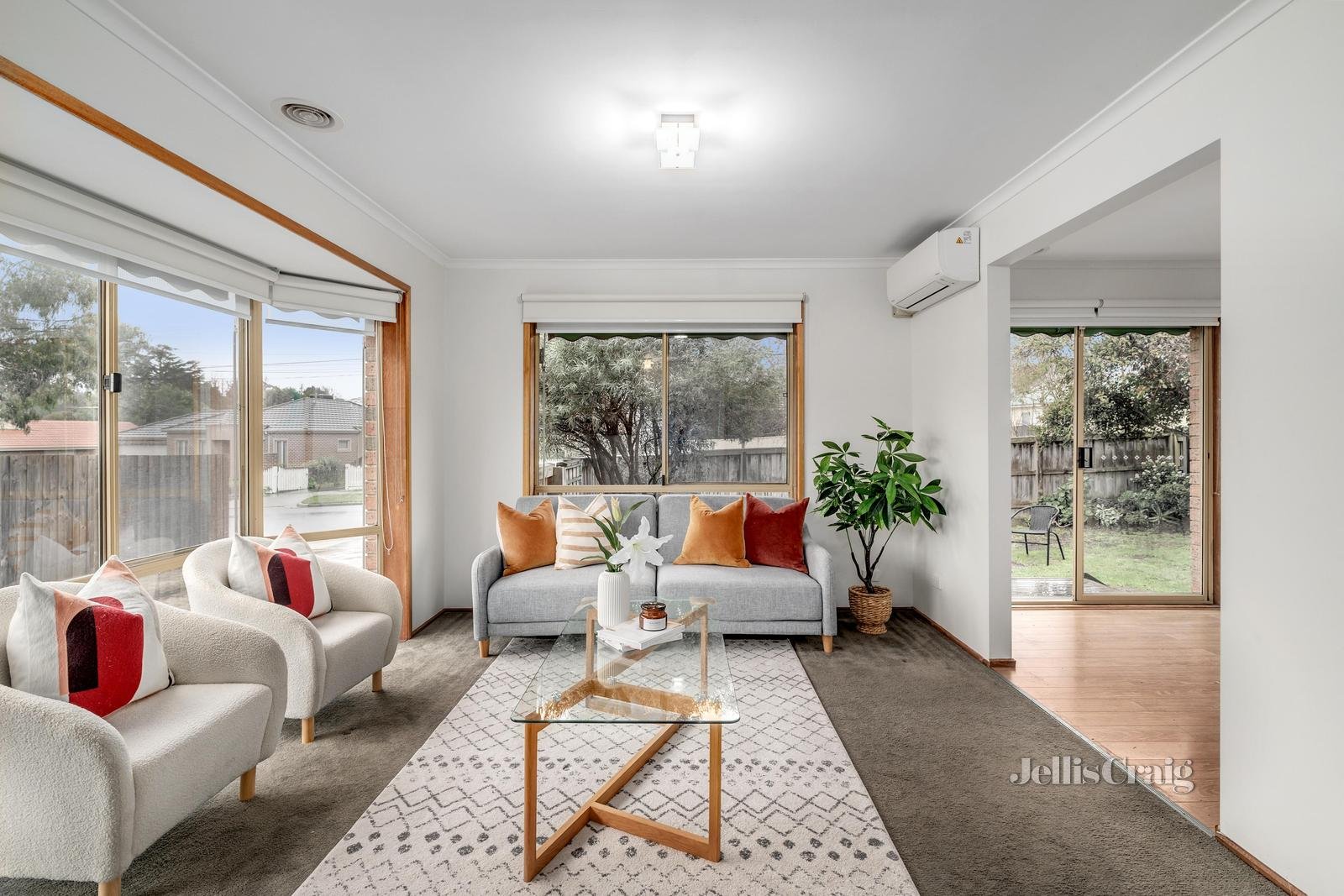 1/34 Hedge End Road, Nunawading image 2