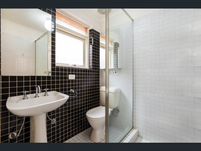 1/34 Lillimur Road, Ormond image 5