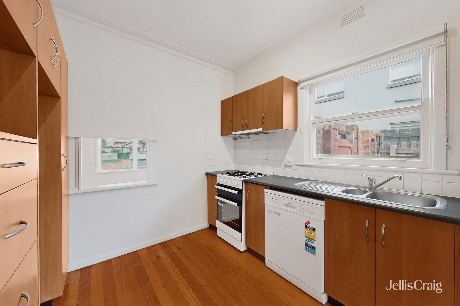 1/34 Park Street, Moonee&nbsp;Ponds image 2