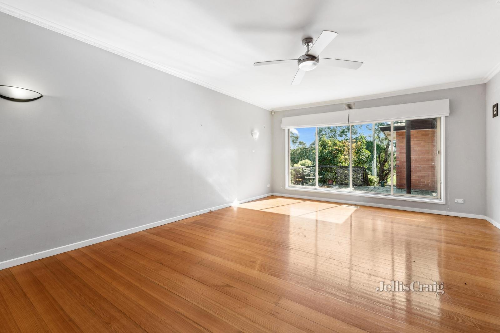 1/34 Sampson Drive, Mount Waverley image 7