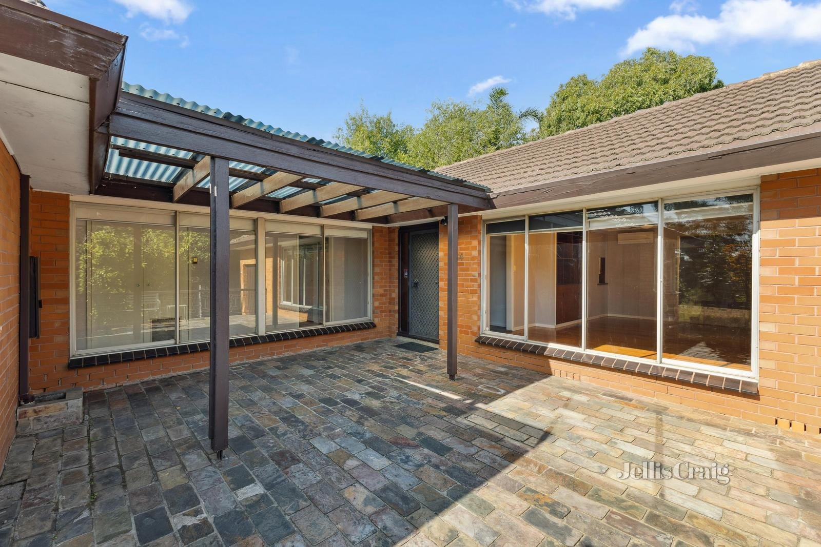 1/34 Sampson Drive, Mount Waverley image 12