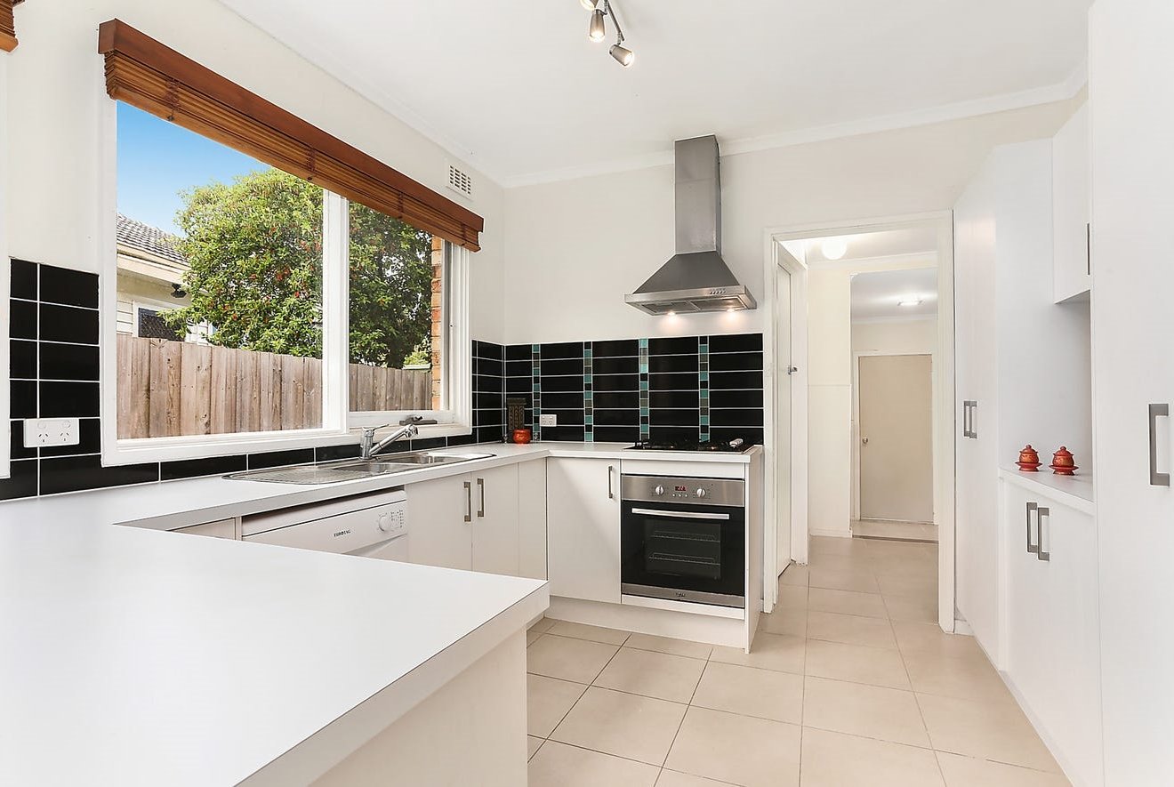 1/34 Sesame Street, Mount Waverley image 2