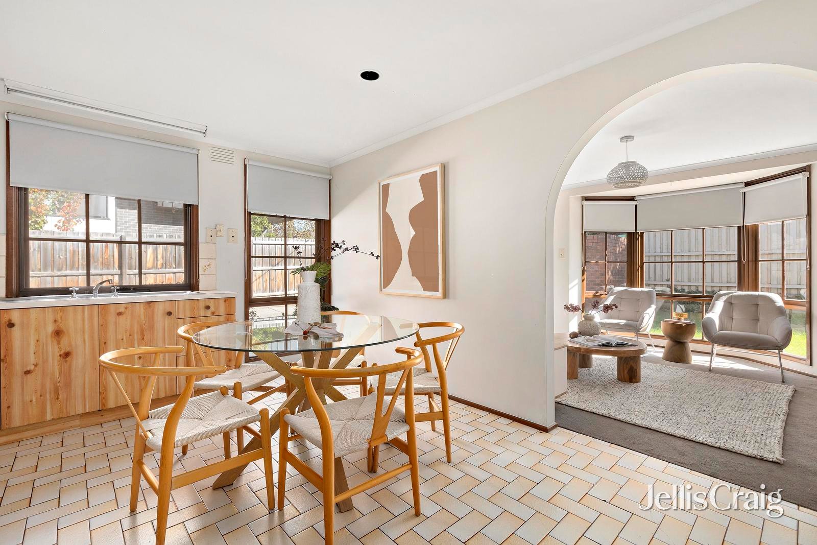 1/340 Pascoe Vale Road, Essendon image 3