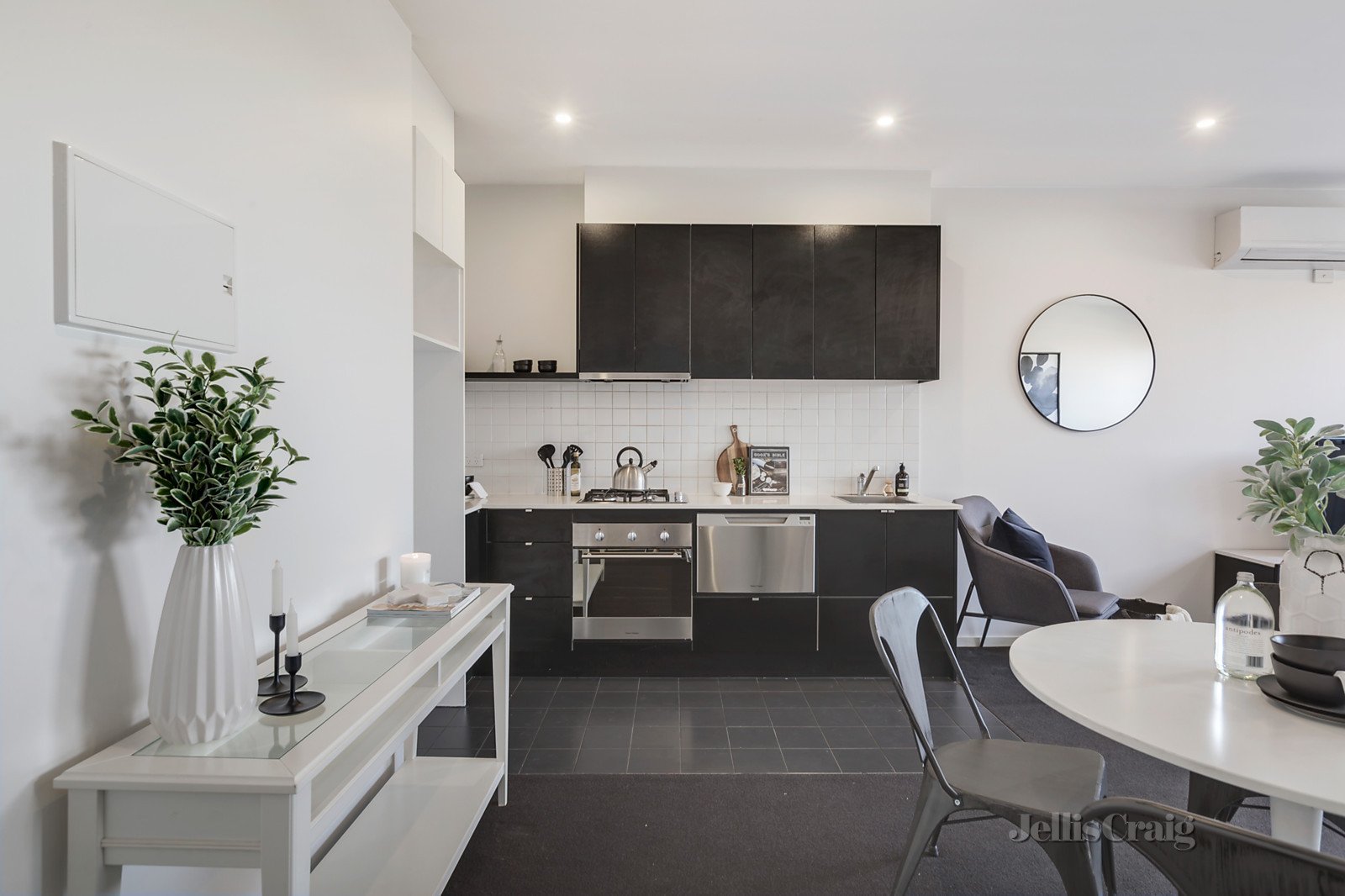 13/400 Dandenong Road, Caulfield North image 3