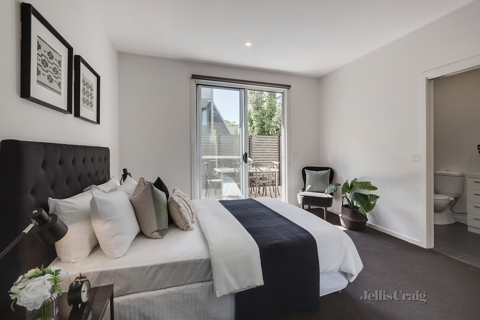 13/400 Dandenong Road, Caulfield North image 4