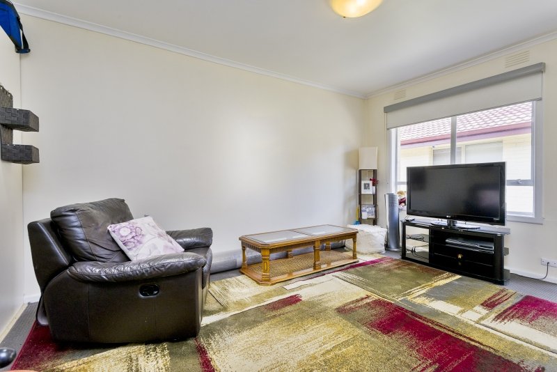 13/42 Middle Road, Maribyrnong image 1
