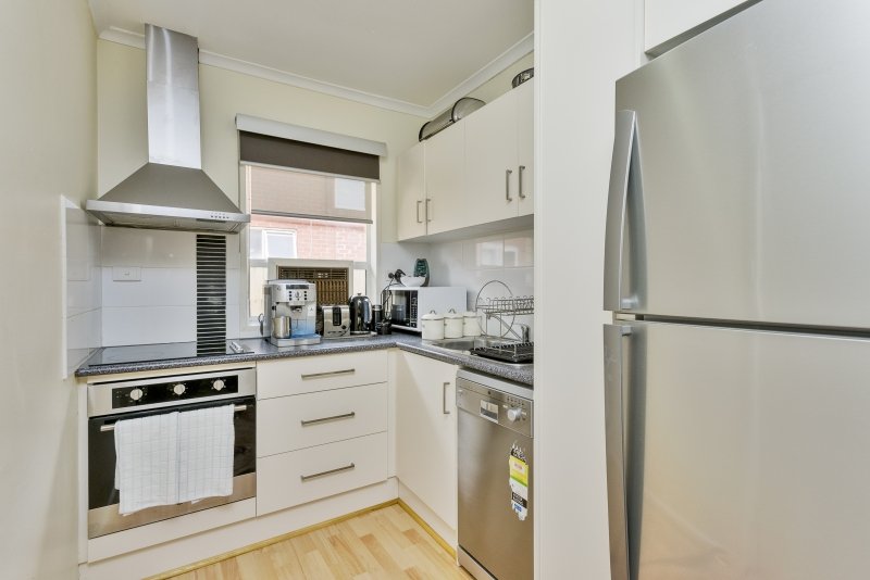 13/42 Middle Road, Maribyrnong image 2