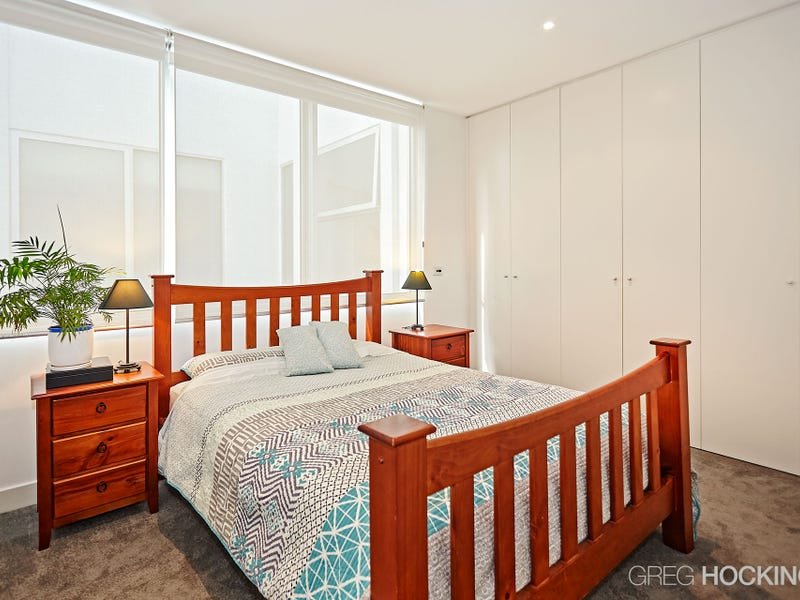 1/343 Moray Street, South Melbourne image 6