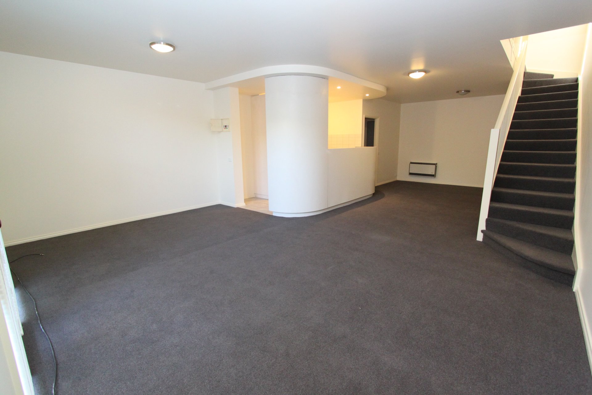 Property Gallery Thumbnail 2