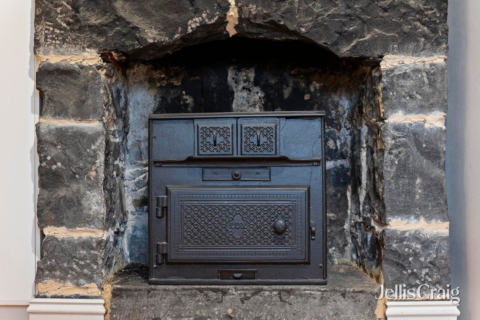 135-137 Douglas Parade, Williamstown image 10