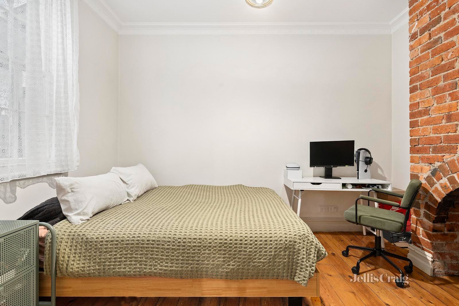 135-137 Douglas Parade, Williamstown image 8