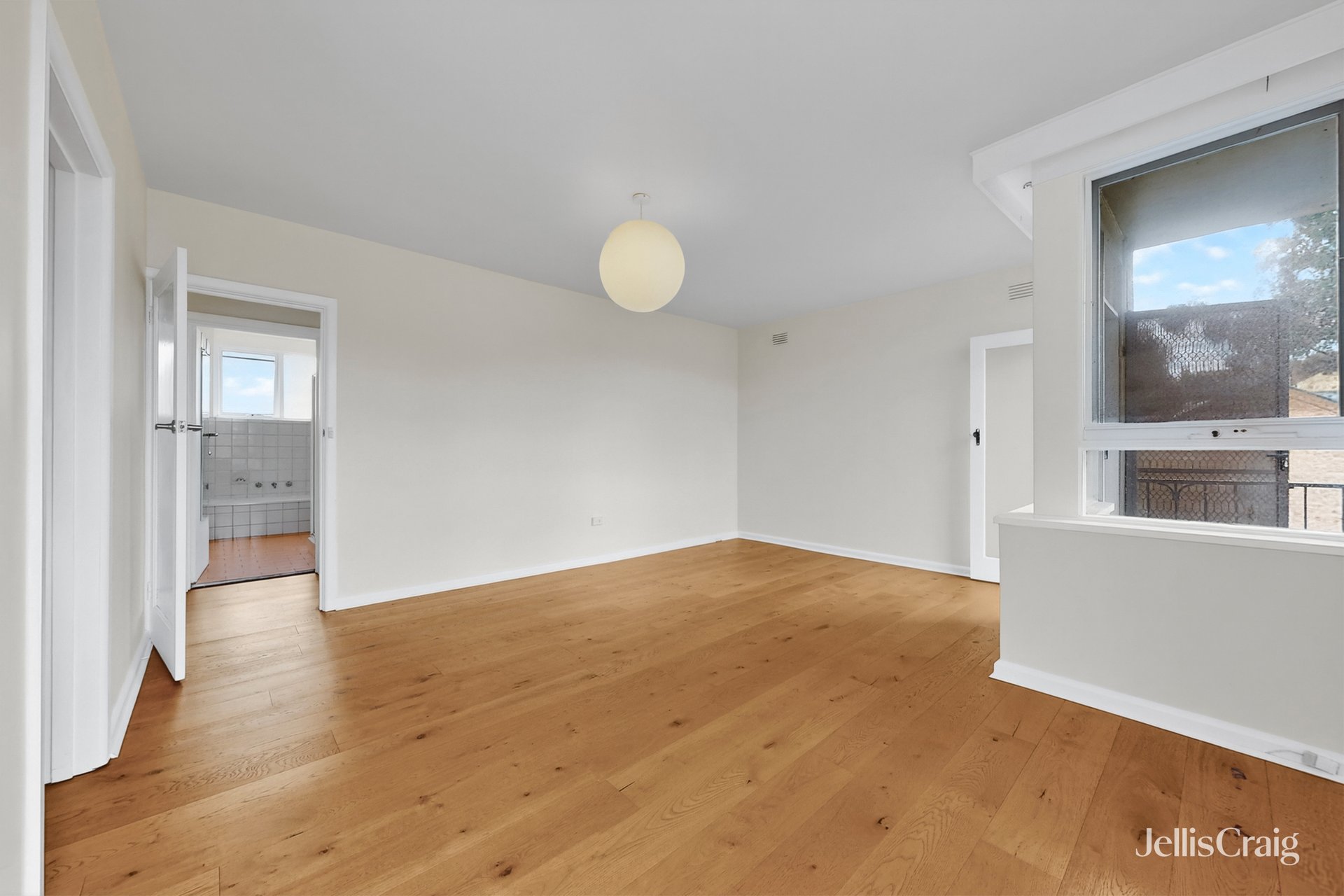 13/5-7 Mooltan Street, Travancore image 9