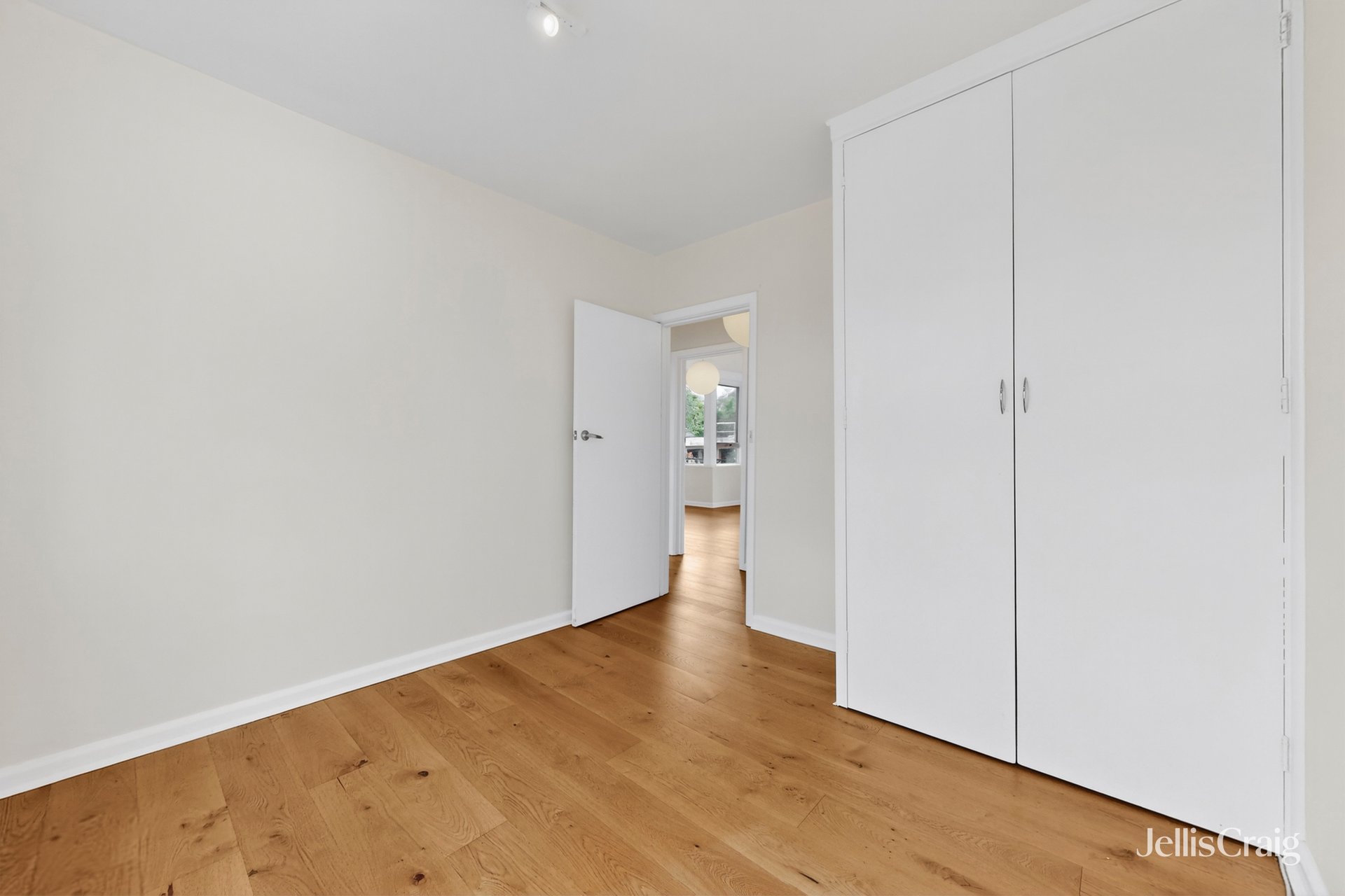 13/5-7 Mooltan Street, Travancore image 10