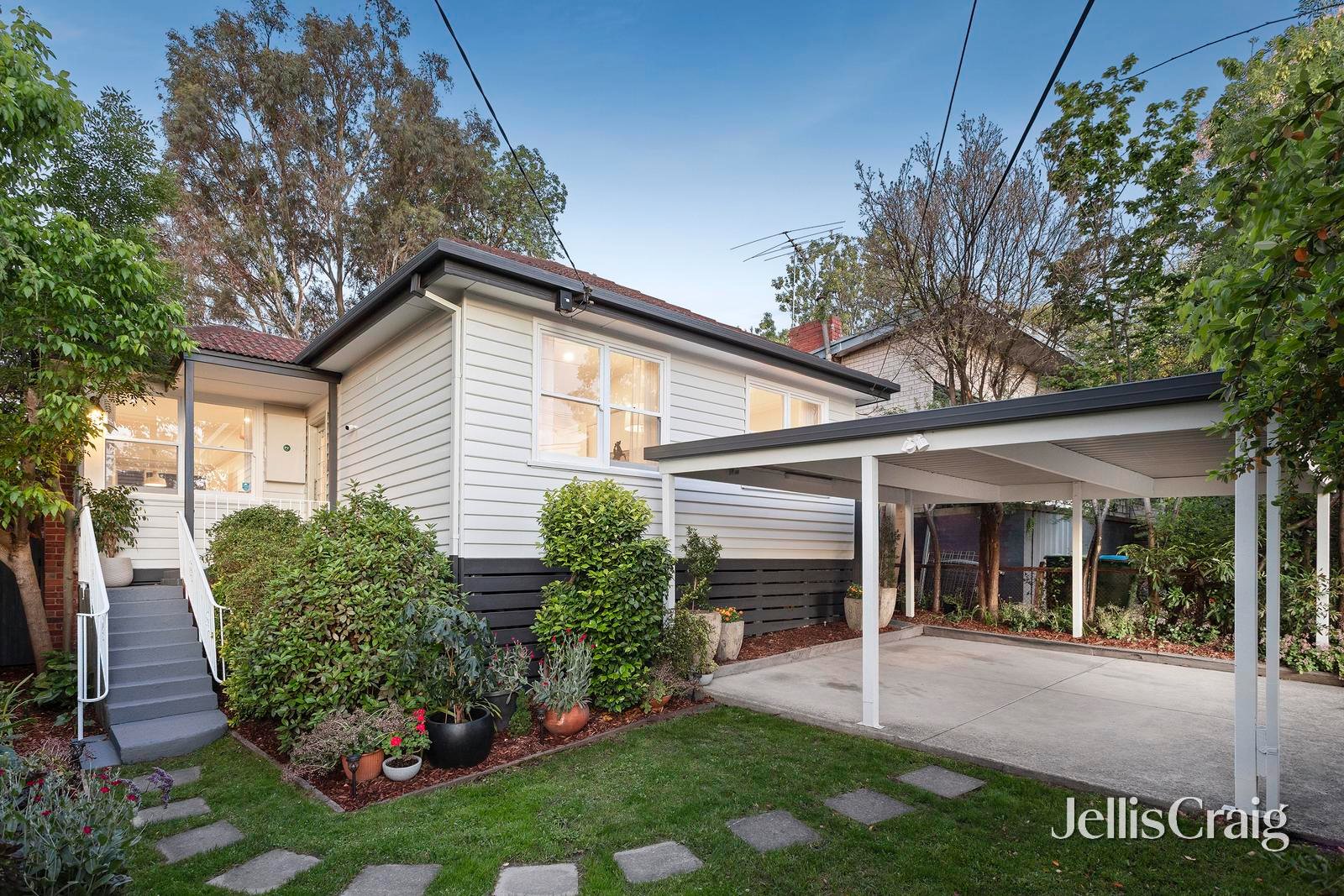 135 Bedford Road, Ringwood East image 1